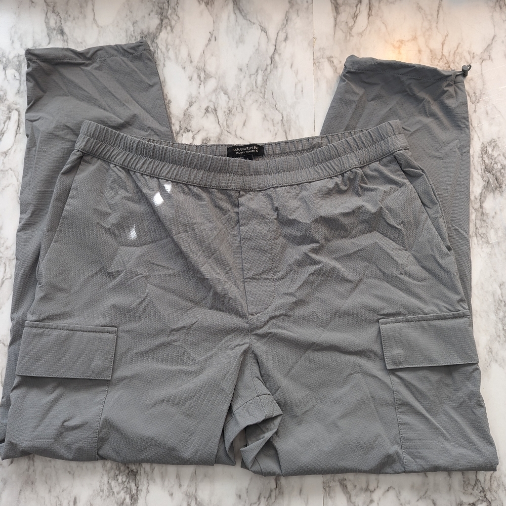 Banana Republic Men's Relaxed Tapered Fit Cargo Pants size Large Gray